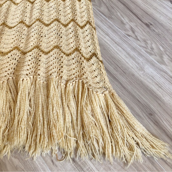Vintage 70s Cream + Gold Crochet Blanket Scarf + Long Fringe Trim - Picture 3 of 5